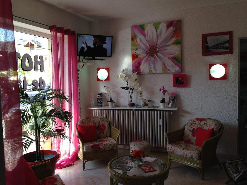 Hotel De La Poste Douvaine Luaran gambar