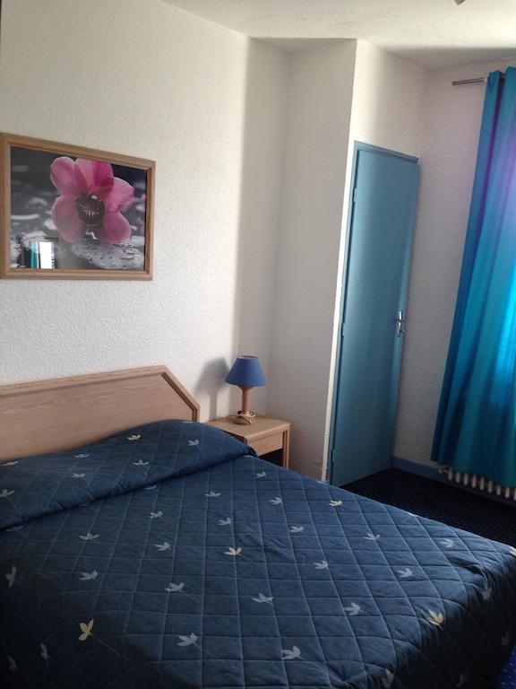 Hotel De La Poste Douvaine Bilik gambar